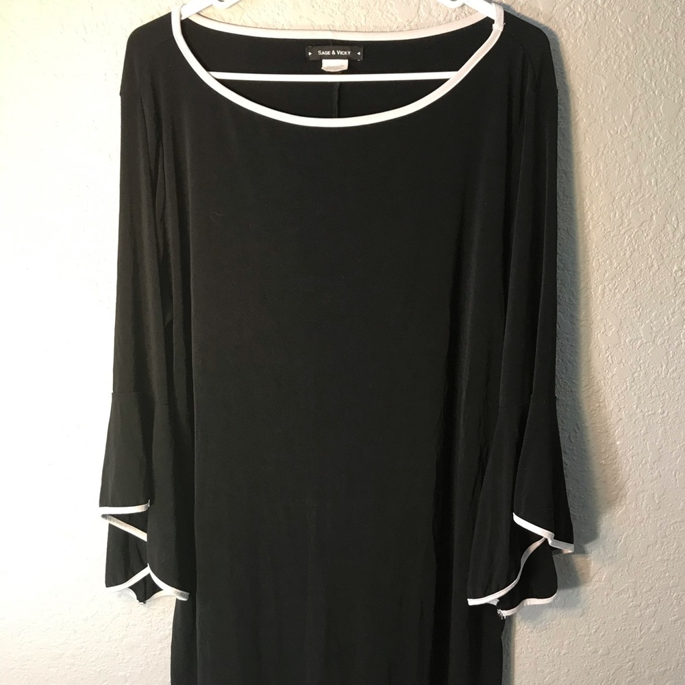 Black“white trimmed”dress(XL)